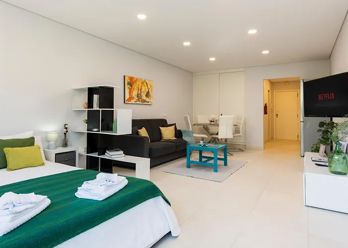 Appartement Marc - *